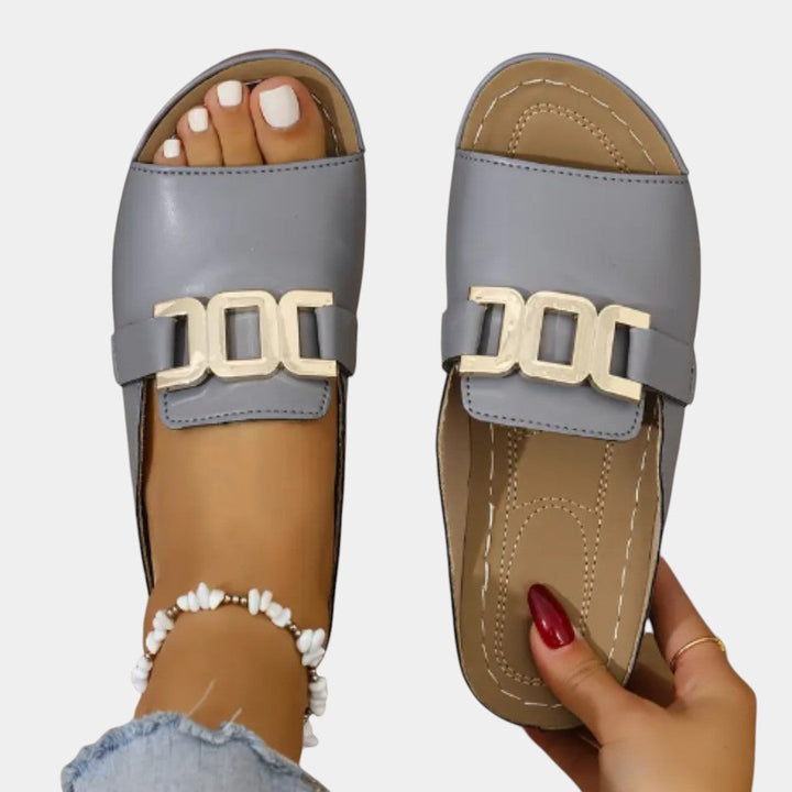Alexia - sandale ortopedice cu stil modern și confort absolut